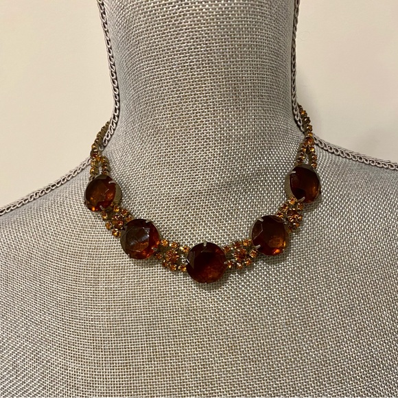 Vintage Rhinestone Necklace - Picture 2 of 9